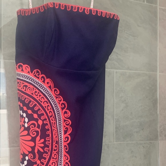 Lilly Pulitzer dress - Picture 3 of 6